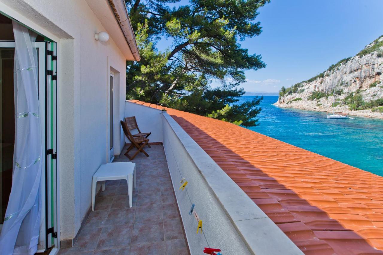 Villa Mateljan Zastražišće 외부 사진